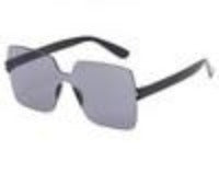Fashionable Women Flat Black Sunglasses
